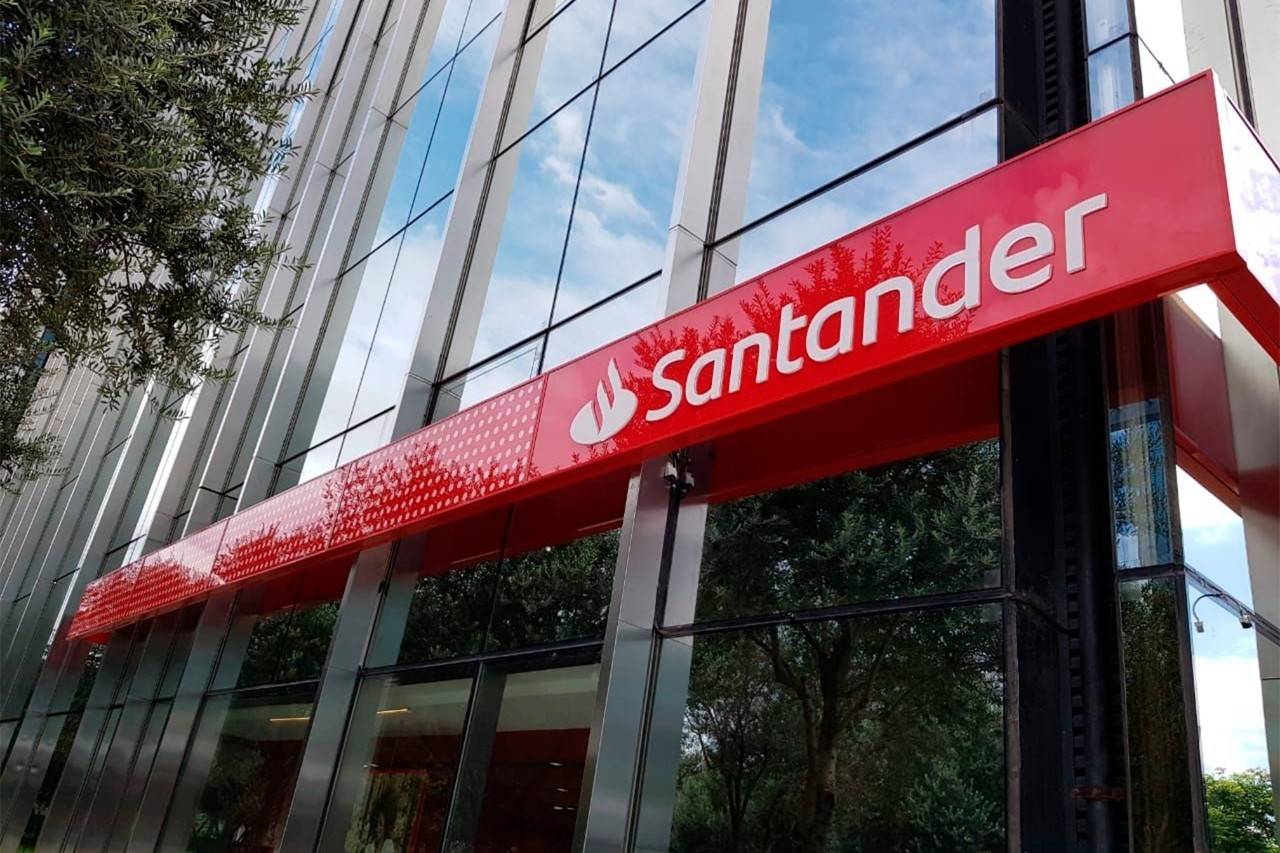 Santander destina 100 millones de euros a iniciativas solidarias
