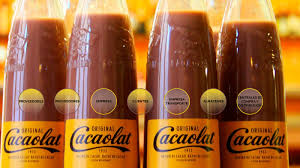 Cacaolat entrega 60.000 botellas de batidos y leche a familias y personal sanitario