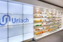 Uriach dona material sanitario