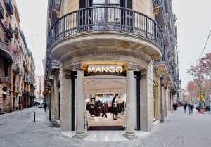 MANGO dona más de 360.000 euros